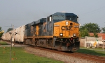 CSX 5370 leads the northbound juice train